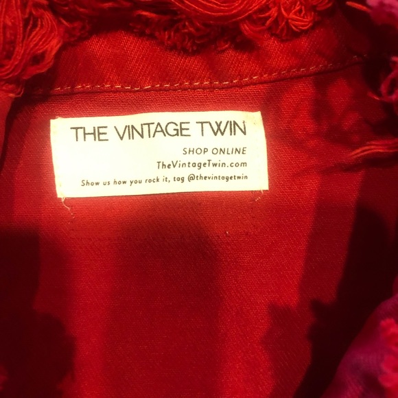 Red vintage twin red denim jacket by Levi’s - Picture 6 of 8